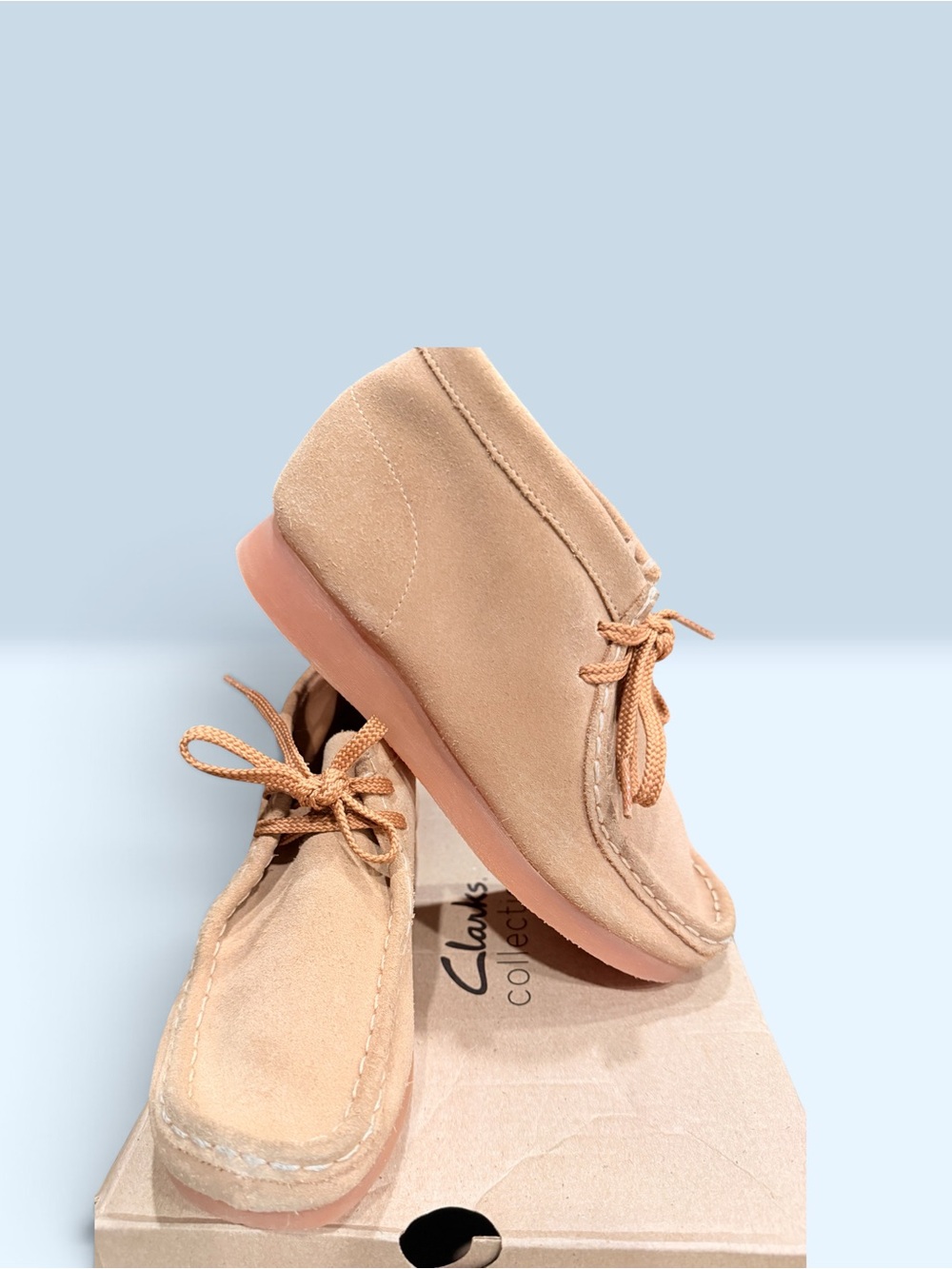 Clark’s Wallabee Boot
Wheat